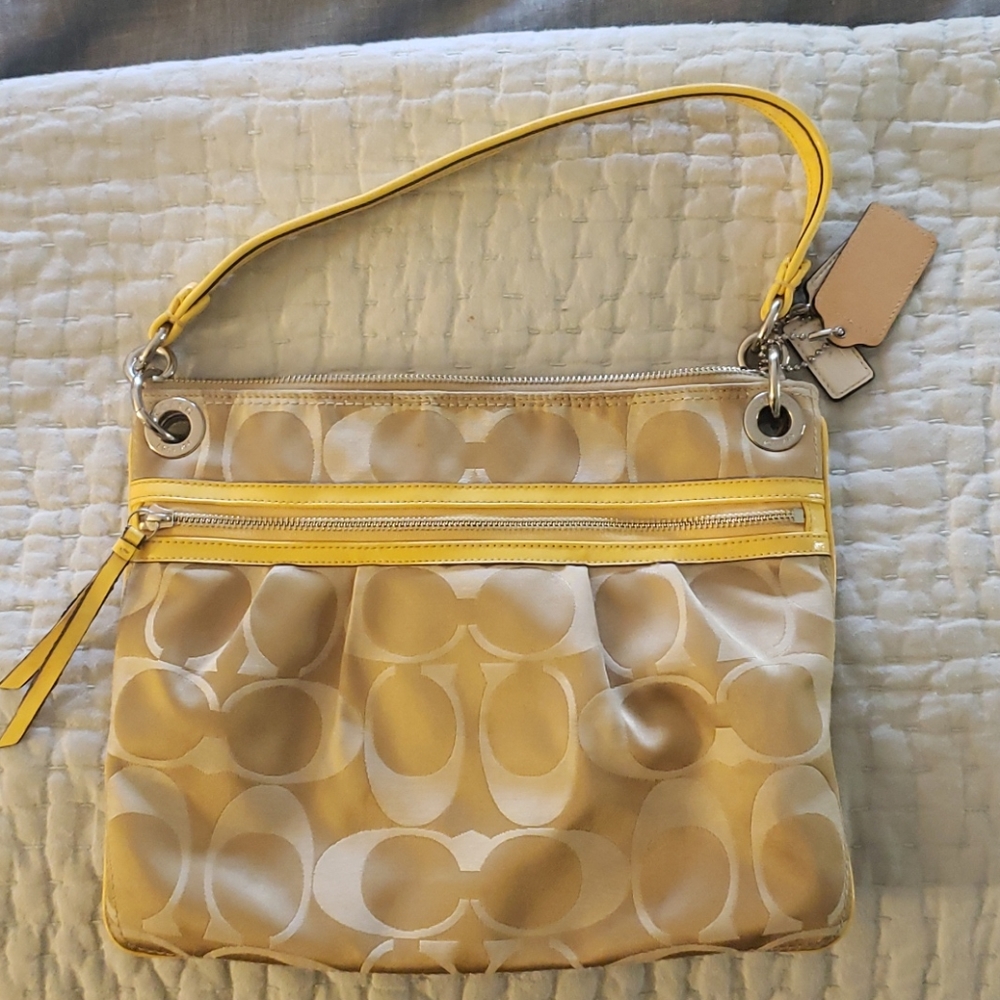 Coach Shoulder Bag